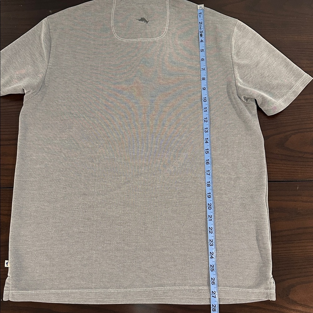 Tommy Bahama Men’s Gray Polo Shirt Size M — IslandZone Soft Knit Casual Golf Top - Picture 5 of 5